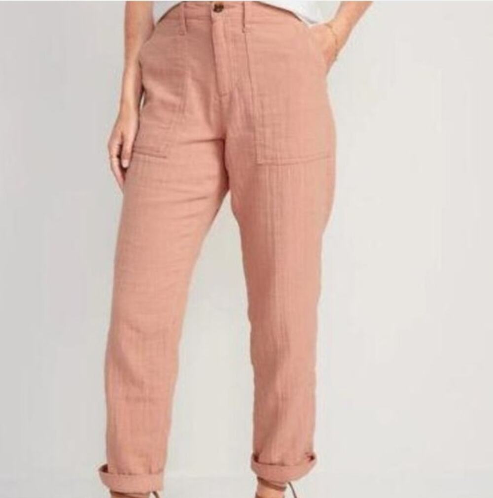 Old Navy High Waisted Slouchy Cropped Tapered Workwear Pant Size 6 Pink